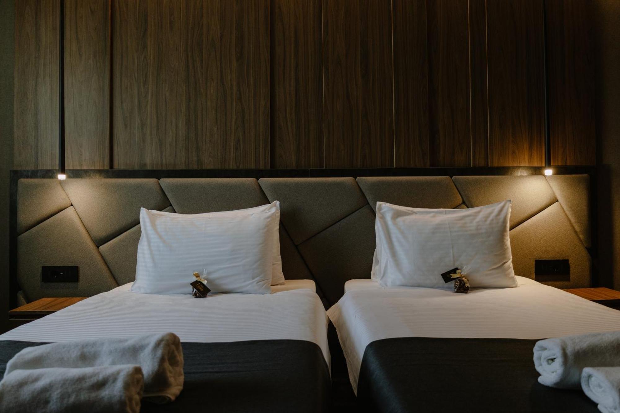 Lumiere Hotel Belgrád Szoba fotó